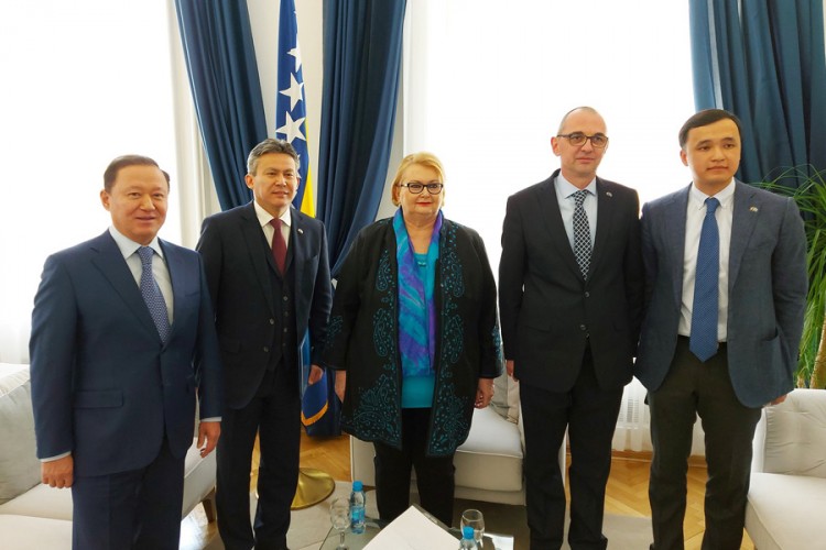 Kazahstanci zainteresovani za fabriku u BiH: Stotine novih radnih mjesta