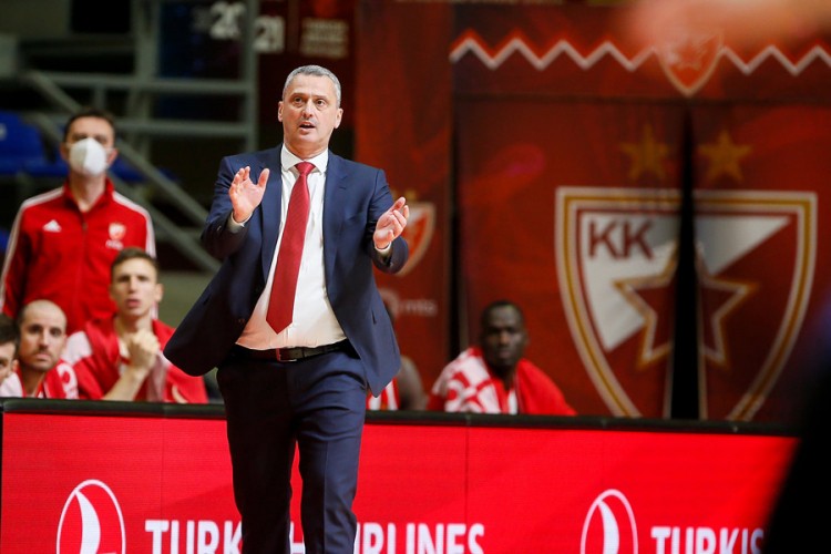 Zvezda na teškom gostovanju protiv Baskonije