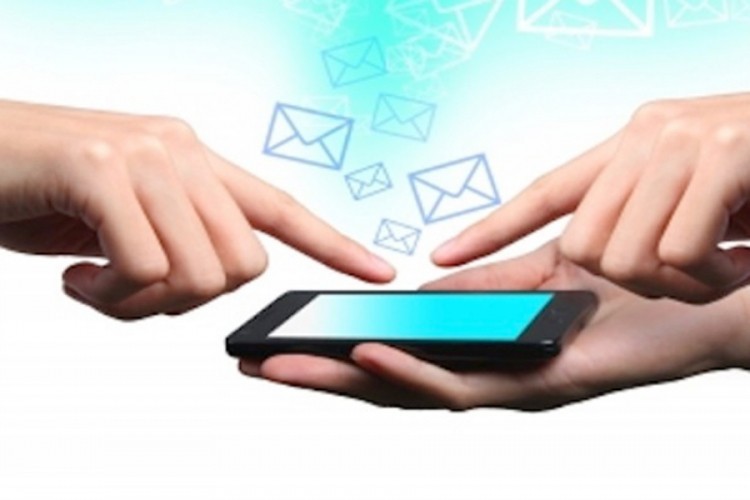 Android 12 donosi inovaciju, olakšava slanje SMS poruka