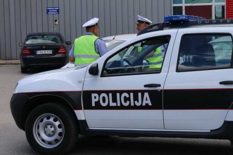 Migrant iz Pakistana šest puta uboden nožem