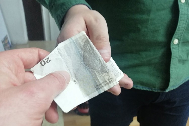 Sarajlije kažnjene: Lažno se predstavljali i uzimali novac od Gačana