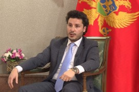Abazović: Smijenjeni pomoćnici direktora Uprave policije