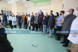 Danas vakcinacija roditelja čija djeca idu u inostranstvo na liječenje
