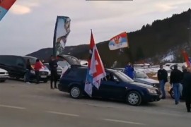 Auto-kolone u Nikšiću i Beranama, podrška DF-u
