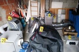 Policija u Derventi otkrila laboratoriju punu skanka