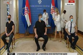 Plenković, Beroš i Jandroković primili Astra Zeneka vakcinu