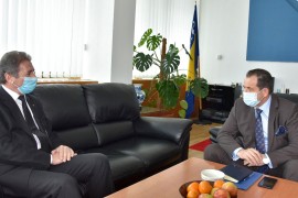 Cikotić: Priroritet suzbijanje ilegalnih migracija