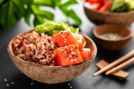Salata sa rižom i lososom