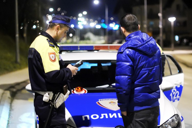 Tokom vikenda kažnjeno 27 vozača, četiri uhapšena