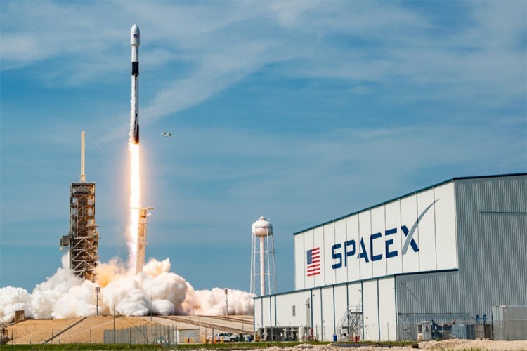 Eksplodirala raketa Staršip u prenosu uživo