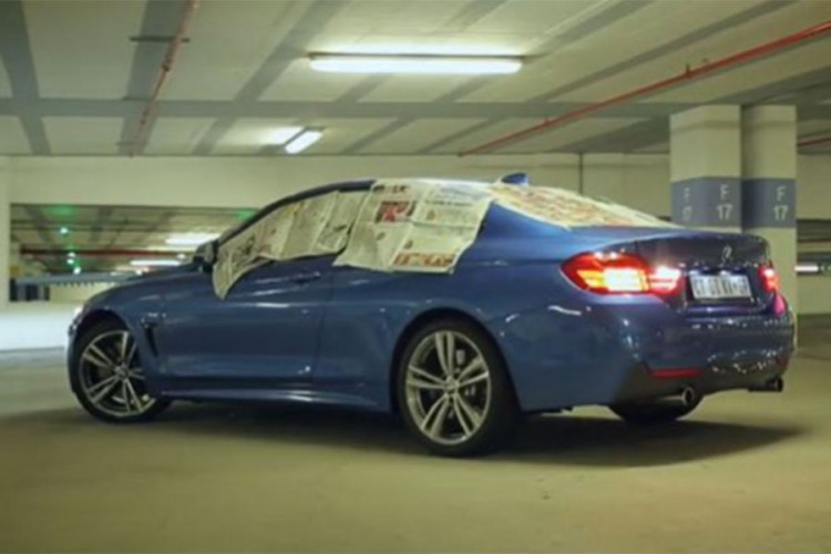 Da li je moguće parkirati auto kada baš ništa ne vidiš?