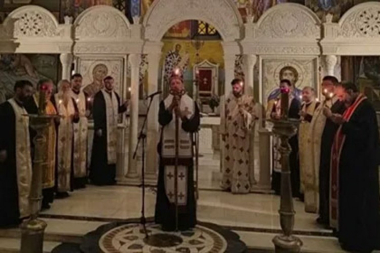 Episkop Dimitrije služio pomen upokojenom piskopu Atanasiju