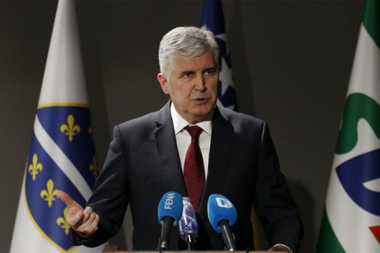 Čović: Moramo naći rješenje, ako treba i mijenjati Ustav