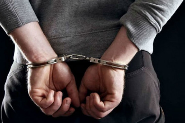 Uhapšen zbog prijetnji policajcu jer je izdao prekršajni nalog