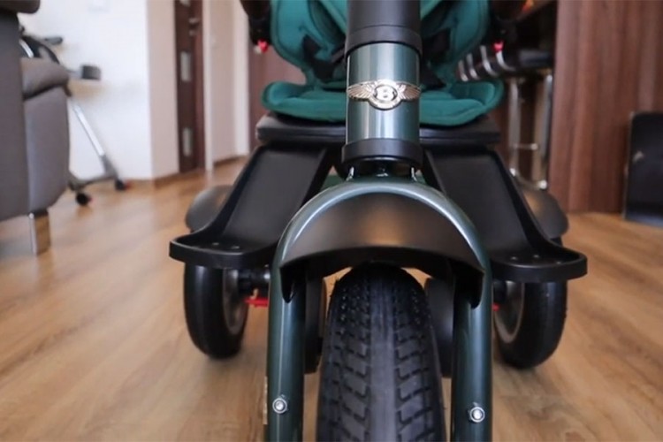 Bentley lansirao novi model - dječja kolica