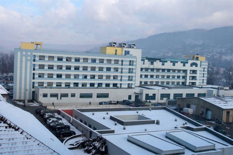 U Tuzlanskom kantonu raste broj zaraženih, zatražena hitna sjednica