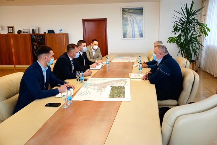 Ćorić ponovio da su vozači prioritetna grupa za vakcinaciju