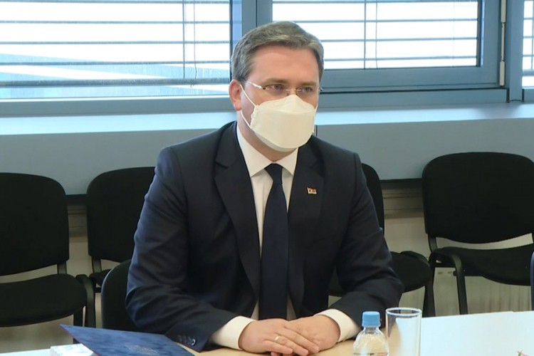 Selaković sa članovima Predsjedništva BiH i na srpskom groblju