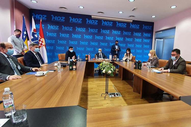 SDA, HDZ i SNSD optimistični: Već šest od 14 prioriteta  EK završeno