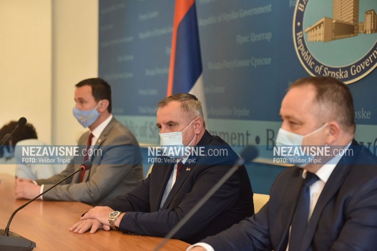 Višković: Pojačati kontrole, ne treba zatvarati ugostiteljske objekte