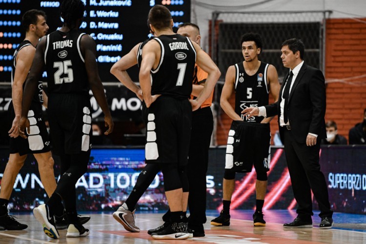 Partizan prekinuo crnu seriju i pobijedio Mornar
