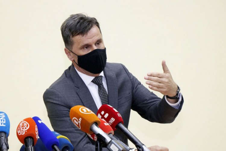 Zahvaljujući preduzetim mjerama broj zaraženih počeo opadati u FBiH