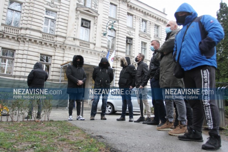 Protest ugostitelja u Sarajevu: Ne želimo mizeriju