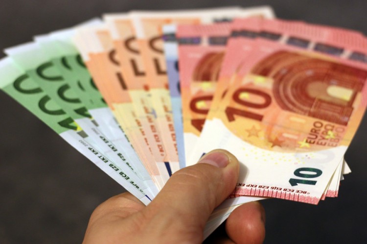 Ko će biti najveći dobitnici uvođenja evra u Hrvatskoj?