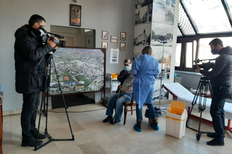 Za vakcinaciju se prijavilo 93 korisnika Doma penzionera Banjaluka