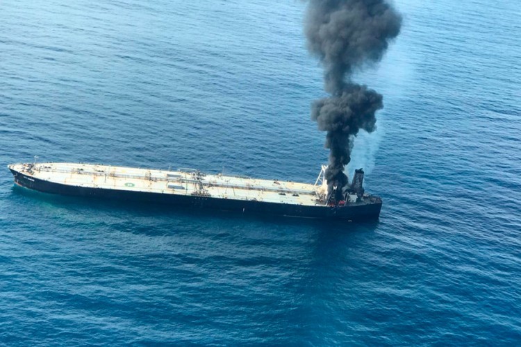 Saudijska Arabija: Projektil pogodio tanker sa gorivom