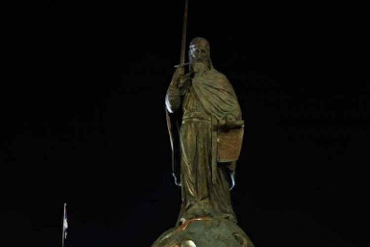 Vraćen krst ukraden sa spomenika Stefanu Nemanji u Beogradu