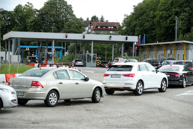 Nove mjere na slovenačkoj granici: Puštaju zavisno o vrsti vakcine