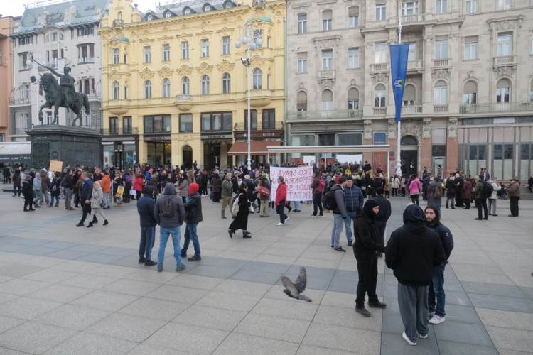 Zagreb pooštrio mjere