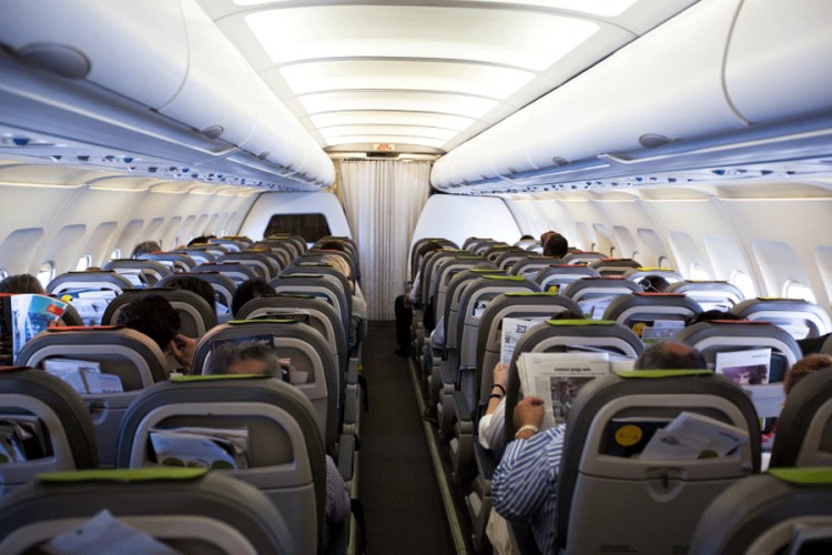 Rus priveden zbog prijetnje da će raznijeti avion