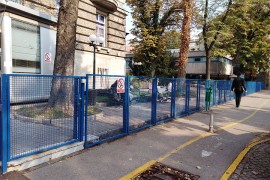 Djevojčica i dalje kritično, ljekari pregledali i ostalu djecu iz ...