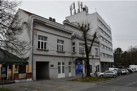 Na zgradi Centra za socijalnu zaštitu u Novoj Gradiški osvanuo natpis ...