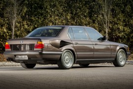 Ovo je jedini BMW Serije 7 s motorom V16