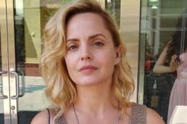 Porodila se glumica Mena Suvari