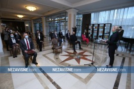 M:tel najboljima poklonio računare i laptope