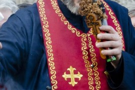Sveštenik osumnjičen za obljubu djevojčice dok je svetio vodicu