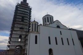 Sveštenici rasuti po svijetu darovali časnu trpezu