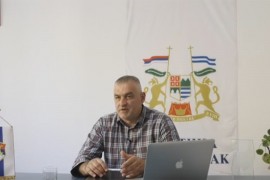Premlaćen vozač, policija traga za načelnikom Han Pijeska