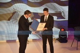 Vučiću uručen "Ključ grada": Sada i ja postajem dio istorije ...