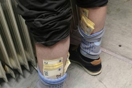 U čarapama krio 70.000 evra: "Ako želite da vam zaplenimo novac ...