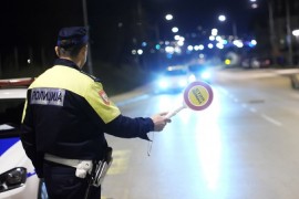 Oduzeta dva automobila zbog neplaćenih kazni