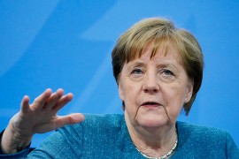 Merkel: Razmatramo nezavisnu kupovinu ruske vakcine