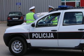 Starac sletio u jarugu pored puta i poginuo
