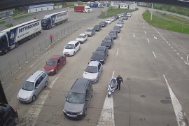 Duge kolone na ulazu u BiH