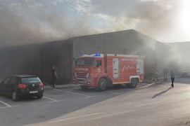 Požar u skladištu kraj bivše fabrike bicikala