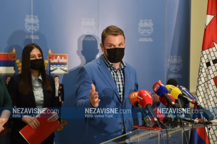Većina traži razgovor, Stanivuković pristaje samo s Dodikom